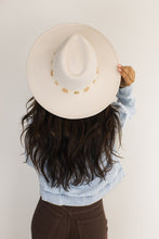 Load image into Gallery viewer, Ivory Fedora Hat
