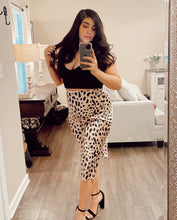 Load image into Gallery viewer, Leopard Satin Midi Skirt
